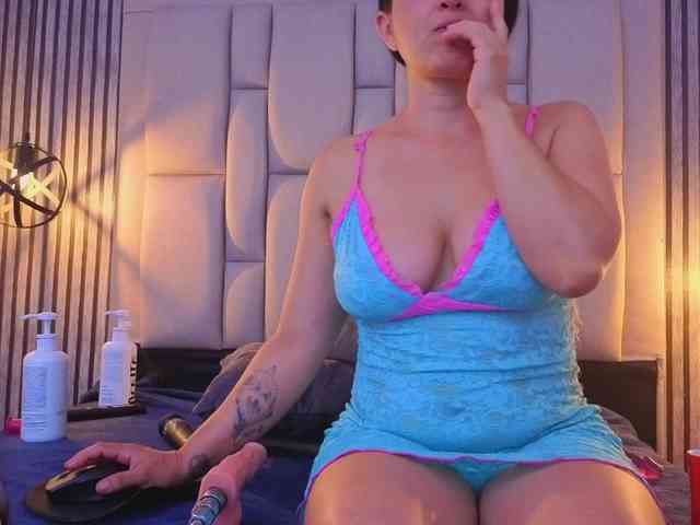 bryonycute webcam