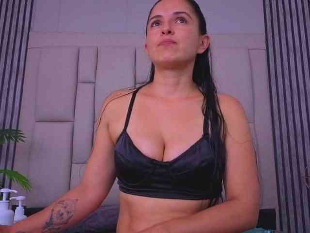 bryonycute webcam