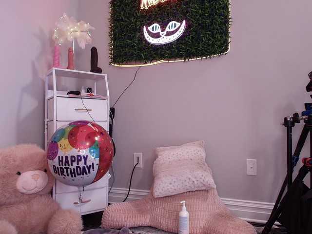 lexibby69 live webcam show