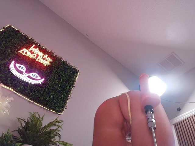 lexibby69 live cam on BongaCams