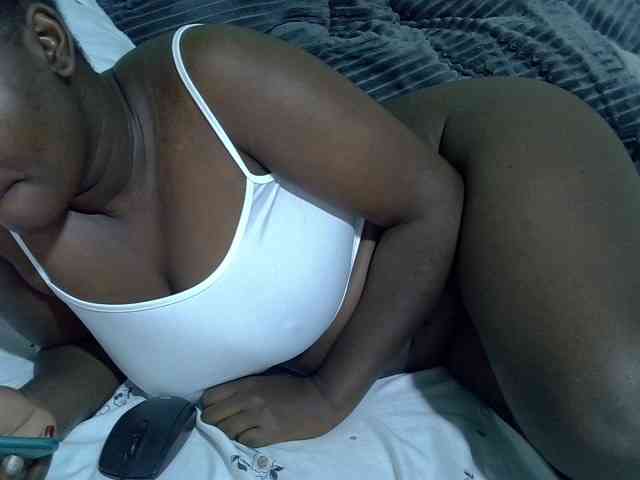 Bubblybooty webcam