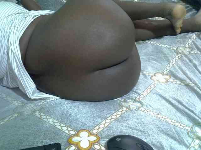 Bubblybooty webcam