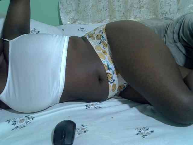 Bubblybooty webcam