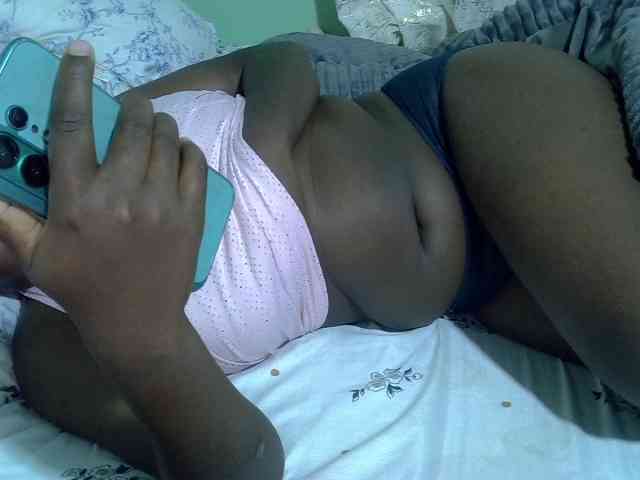 Bubblybooty webcam