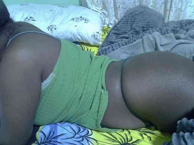 Bubblybooty webcam