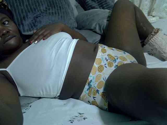 Bubblybooty webcam