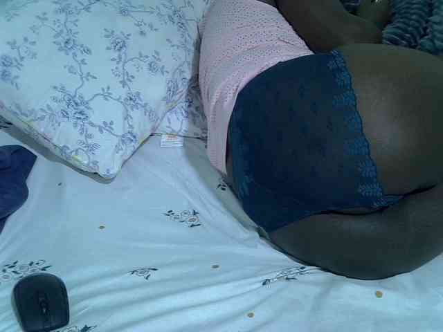 Bubblybooty webcam