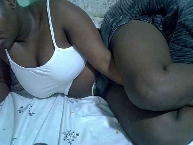 Bubblybooty webcam