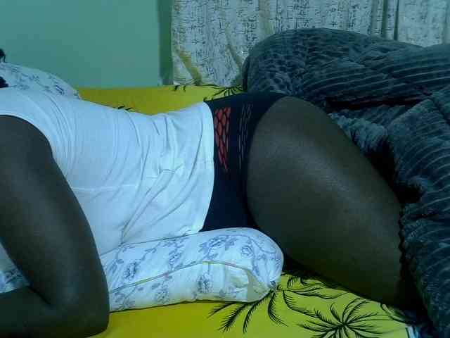 Bubblybooty webcam