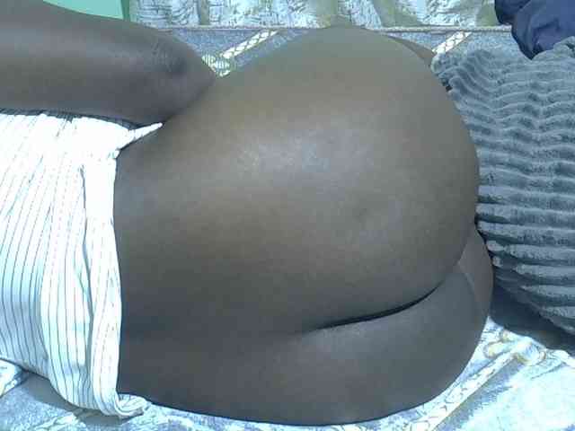 Bubblybooty webcam