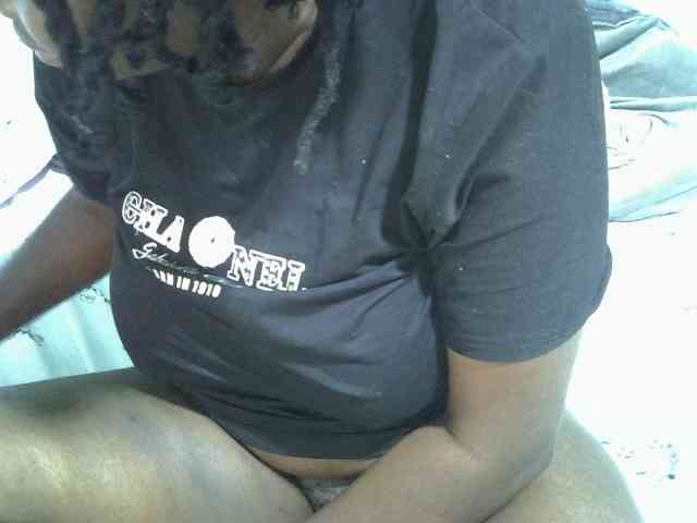 Bubblybooty webcam