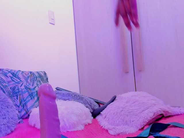 KendraChavezz1, en vivo ahora en BongaCams
