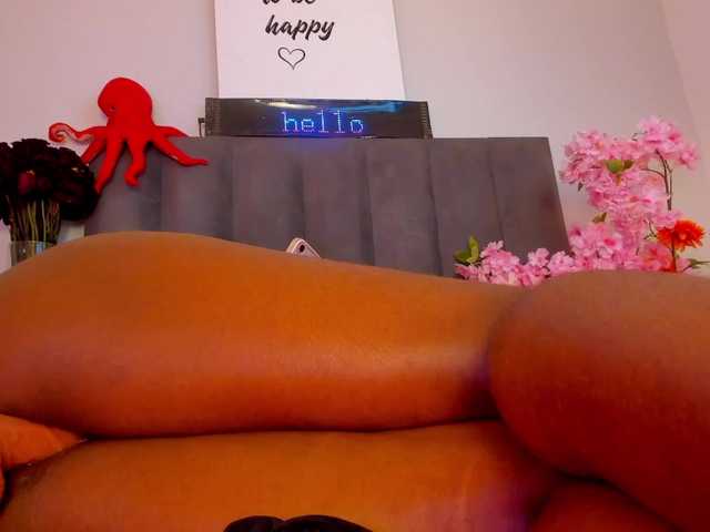 KendraChavezz1 live cam on BongaCams