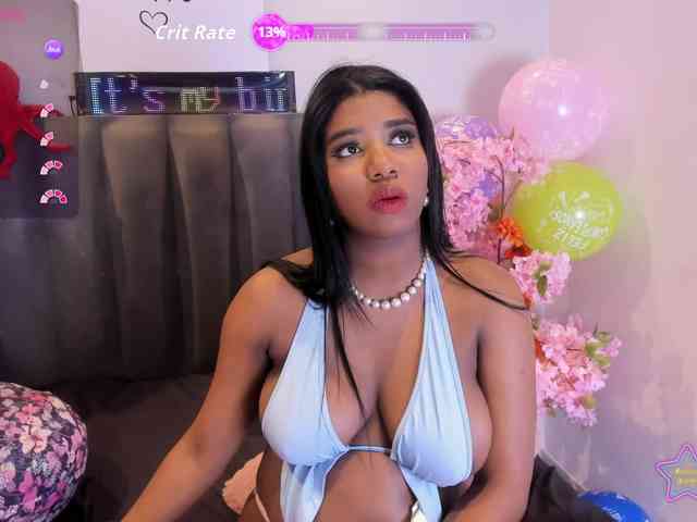 KendraChavezz1 webcam