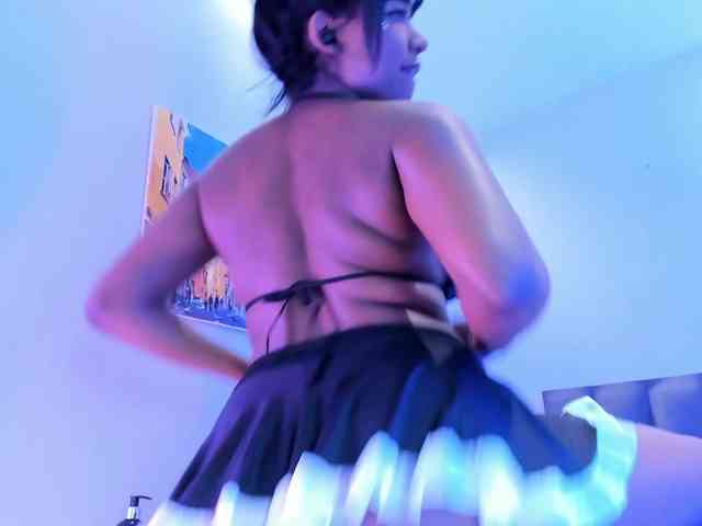 KendraChavezz1 webcam