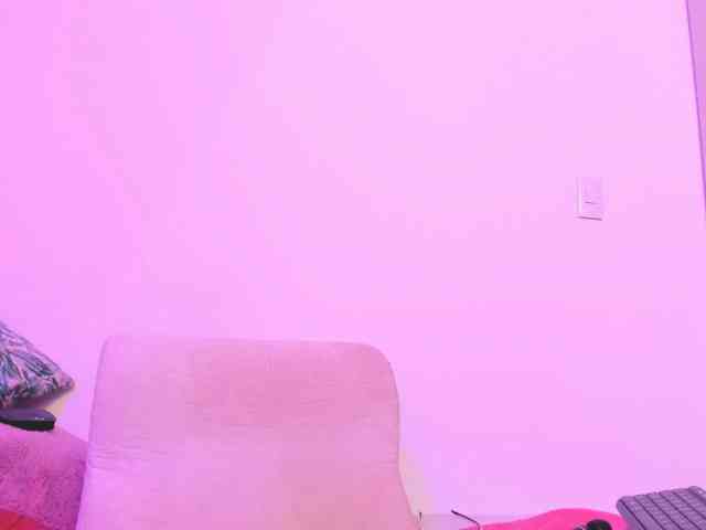 KendraChavezz1 webcam