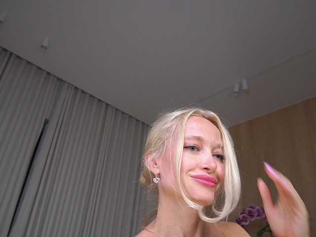 go to chat with Sonya-reallsugar