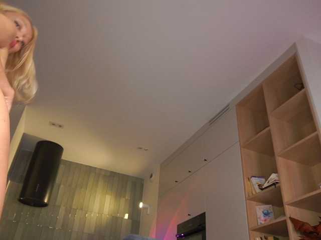 Sonya-reallsugar live cam on BongaCams