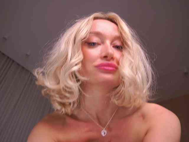 Sonya-reallsugar webcam