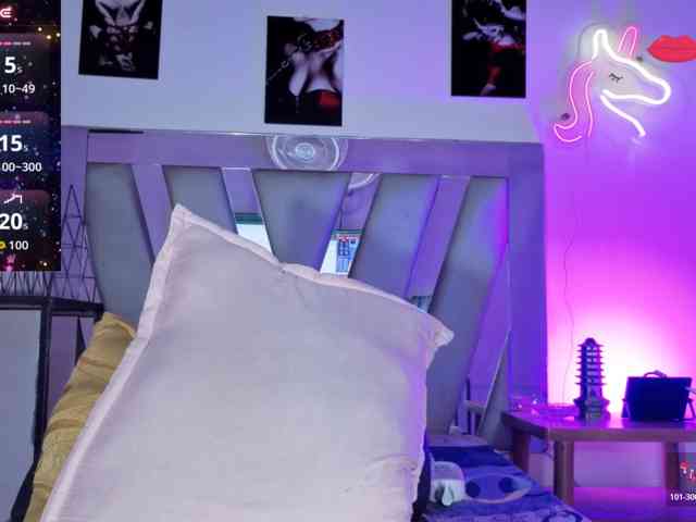 QueenKarenhot