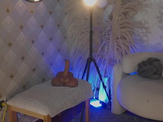 MaddyOwens Porn Show