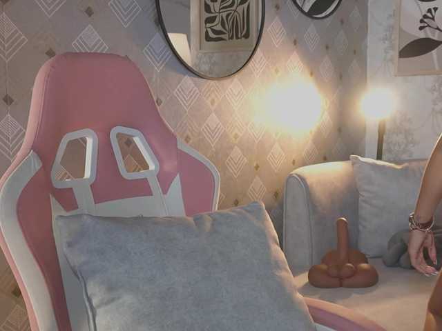 MaddyOwens live cam on BongaCams