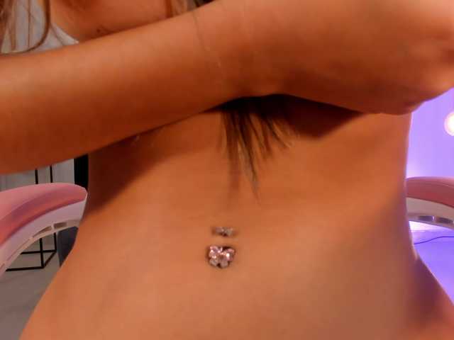 MaddyOwens live cam on BongaCams
