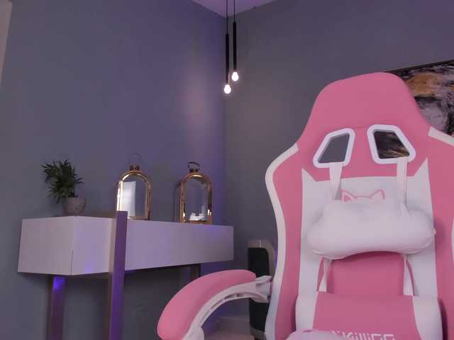 MaddyOwens live cam on BongaCams