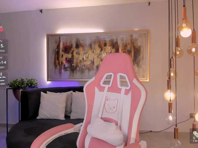 MaddyOwens live cam on BongaCams