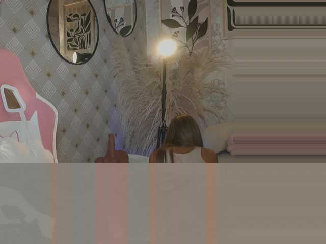 MaddyOwens live cam on BongaCams