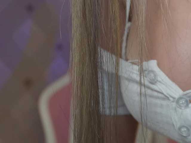 MaddyOwens live cam on BongaCams