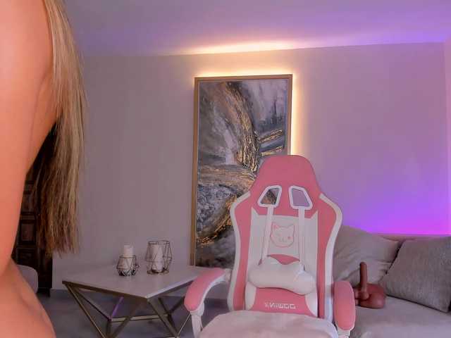 MaddyOwens live cam on BongaCams