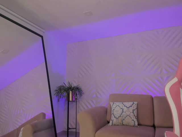 MaddyOwens live cam on BongaCams