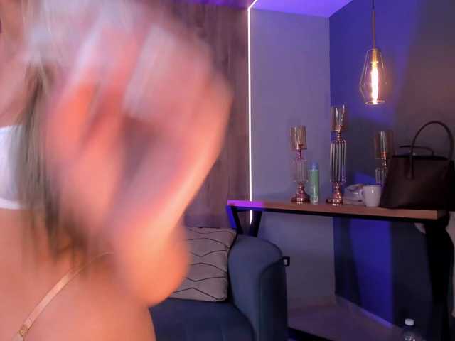 MaddyOwens live cam on BongaCams