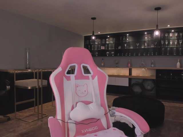 MaddyOwens live cam on BongaCams