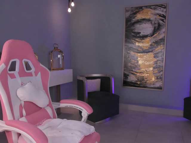 MaddyOwens live cam on BongaCams