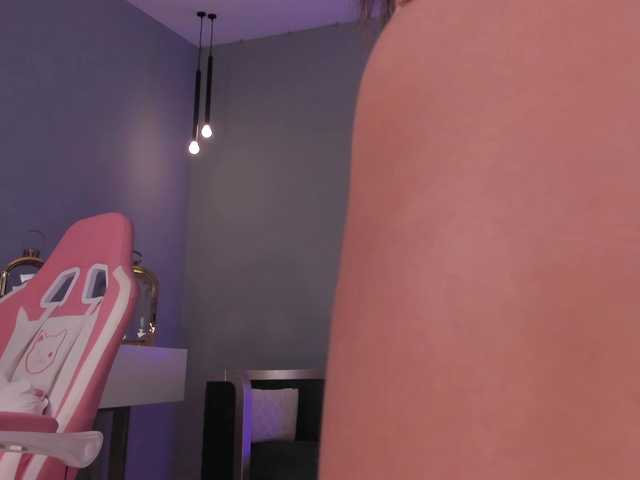 MaddyOwens live cam on BongaCams