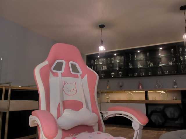 MaddyOwens live cam on BongaCams