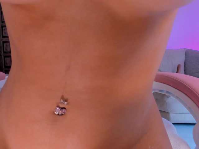 MaddyOwens live cam on BongaCams