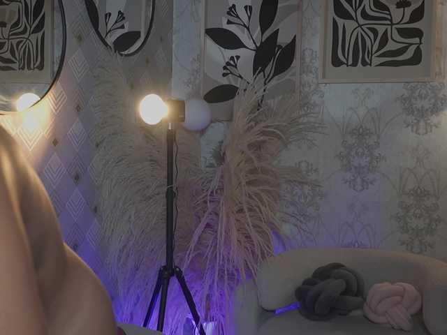 MaddyOwens live cam on BongaCams
