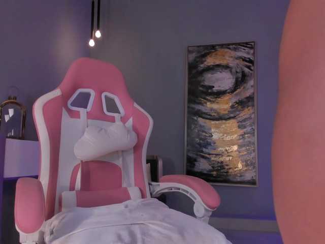 MaddyOwens live cam on BongaCams