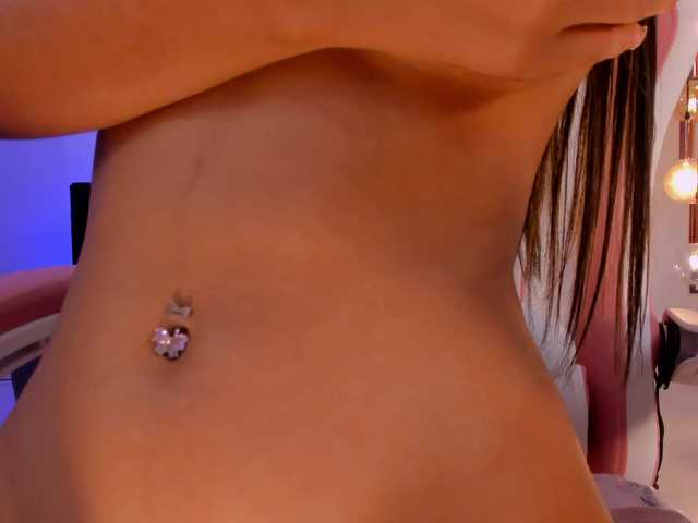 MaddyOwens live cam on BongaCams