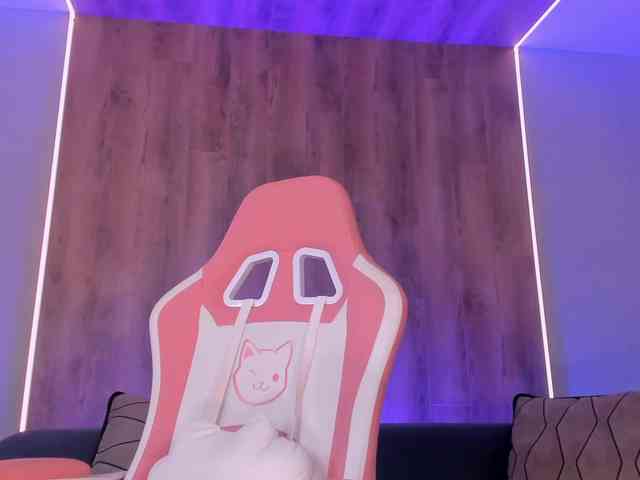 MaddyOwens webcam