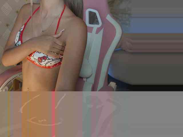 MaddyOwens Live Webcam on BongaCams