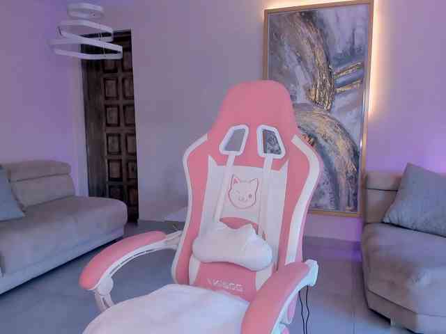 MaddyOwens webcam