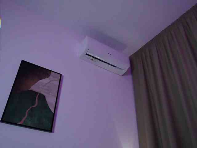 aminahaze webcam
