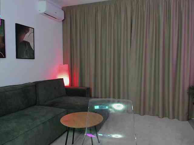aminahaze webcam