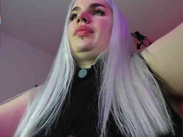 aminahaze webcam