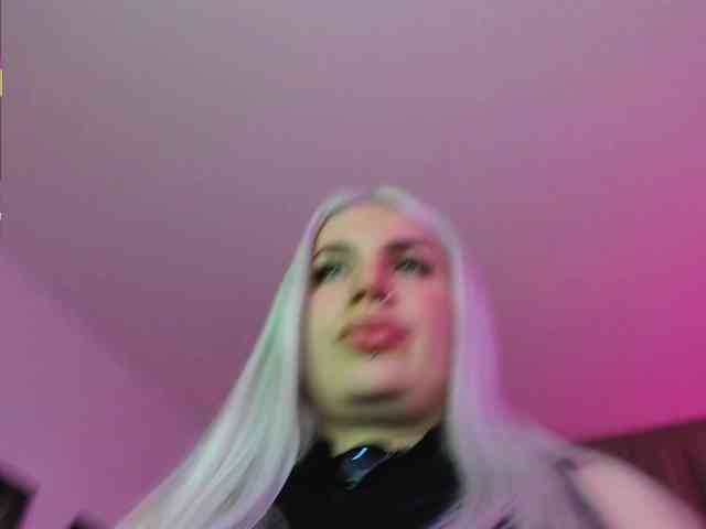 aminahaze webcam