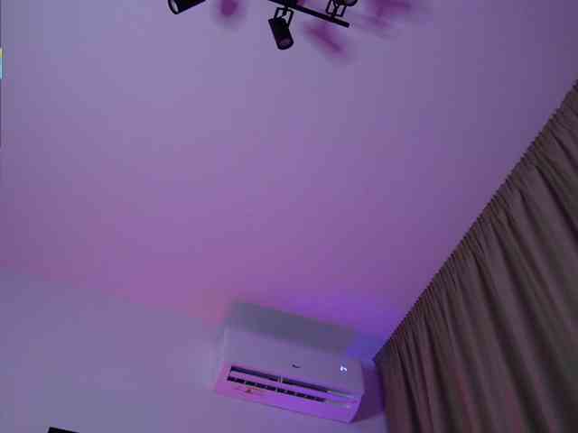 aminahaze webcam